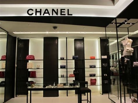 does saks sell chanel|chanel boutique at saks.